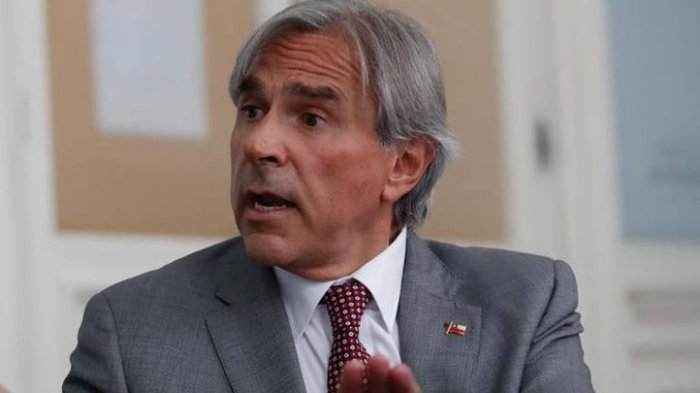 Iván Moreira a Paula Narváez: “Hágase cargo de sus dichos, usted ataca y denuesta a este Gobierno, pero le dicen algo y se molesta”