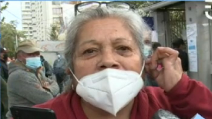 La potente crítica de mujer que perdió bonos IFE: “El presidente fue un cobarde en no dar la cara anoche”