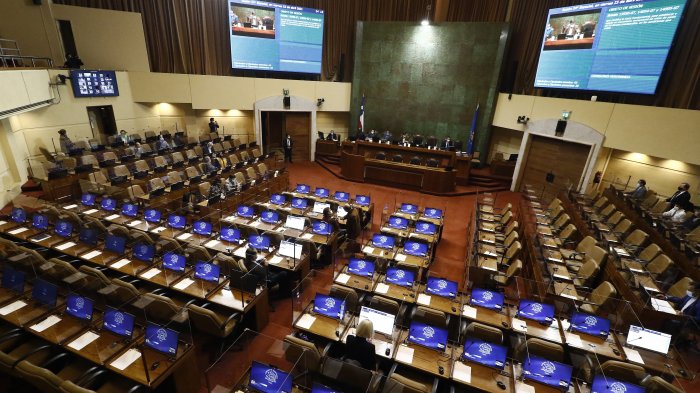 Retiro del 10%: Alcaldes de Puente Alto y Cerro Navia pidieron agilizar aprobación del proyecto