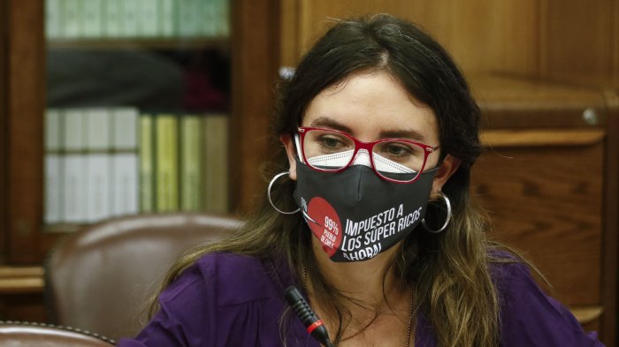 Camila Vallejo por proyecto de Gobierno de retiro del 10%: 