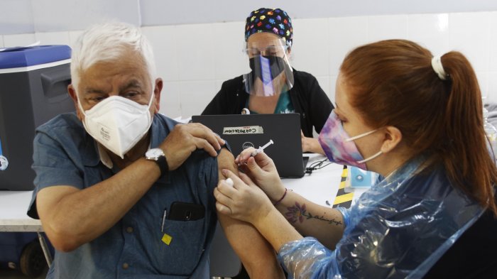 ¿Quiénes se pueden vacunar durante esta semana contra el coronavirus?