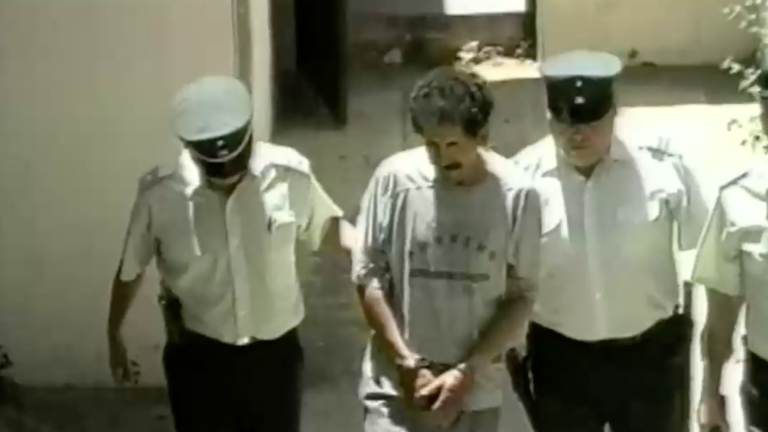 Polémica por asesinos de niños que piden libertad condicional y que habían sido condenados