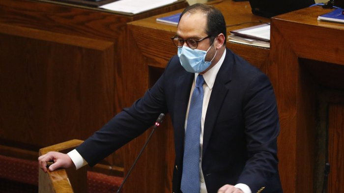 Cámara de Diputados realizó minuto de silencio por muerte de Príncipe Felipe