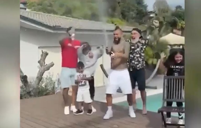 El festejo íntimo de Vidal tras salir campeón con el Inter en la liga italiana