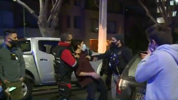 Reportaje “Alerta en pandemia”: Llamados de emergencia, delitos e infracciones en pleno toque de queda