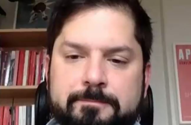 Boric por recolección de firmas: 