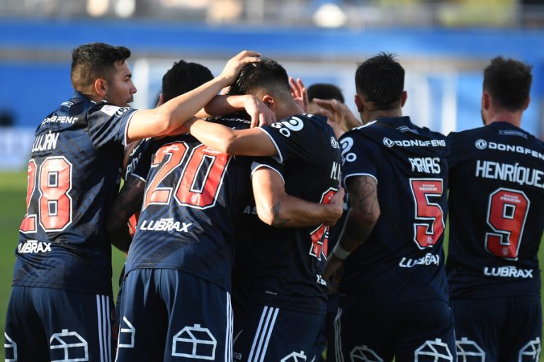 La U se acercó a los punteros tras vencer a Antofagasta