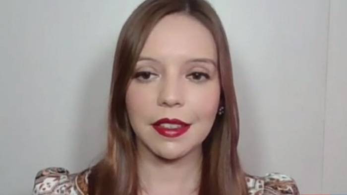 Camila Flores por Renta Básica Universal: “Queremos que la ayuda económica sea una cifra lo más alta posible”