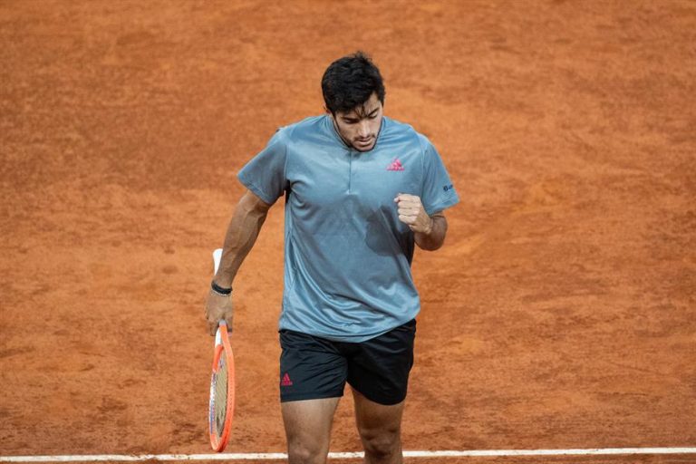 Garín debutó con triunfo sobre Harris y avanzó a segunda ronda en el Masters de Roma