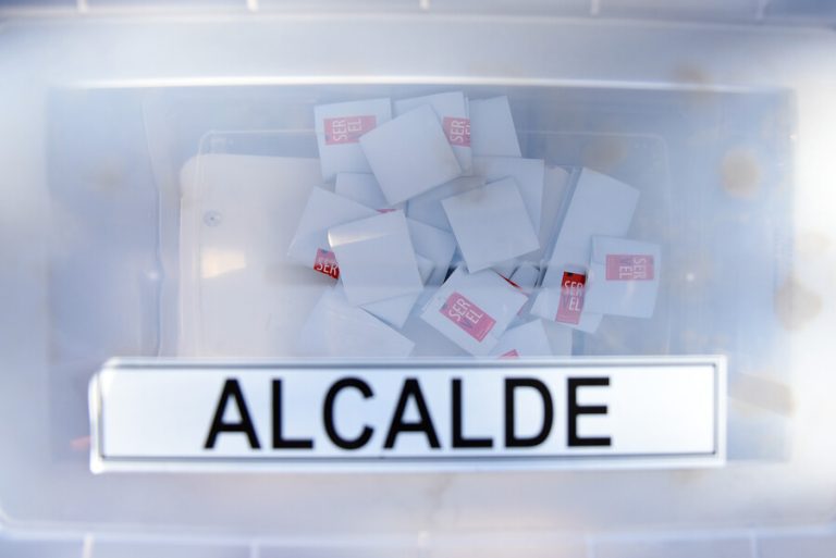 Esta es la lista completa de candidatos a alcalde comuna por comuna