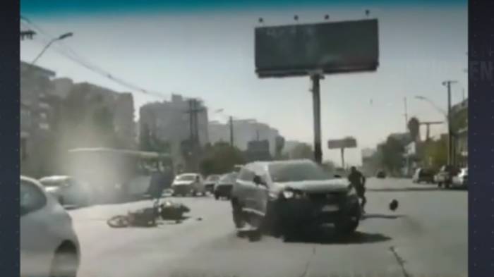 Conductor atropelló a motociclista e ingresó inmediatamente a una comisaría en San Miguel