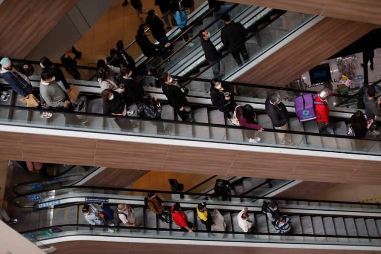 Feriado irrenunciable por elecciones: ¿Cómo funcionará el comercio este fin de semana?