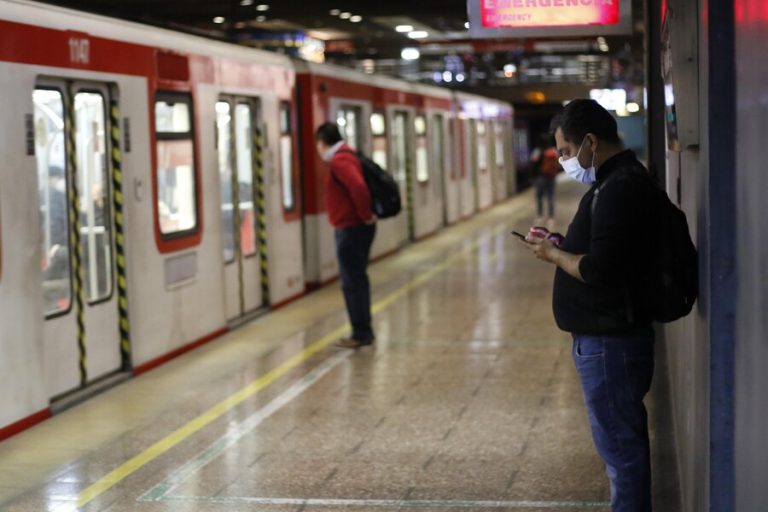 Elecciones 2021: Revisa los horarios del toque de queda y el transporte público de este domingo 16