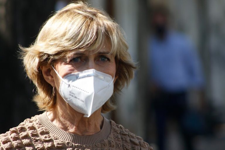 Matthei decidió bajar su precandidatura presidencial y concentrarse en Providencia