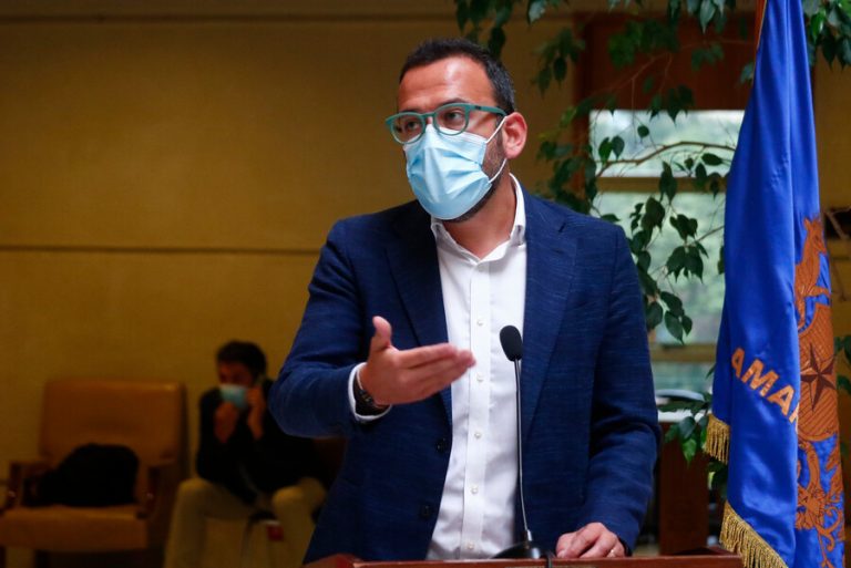 Pablo Vidal respaldó candidatura de Paula Narváez y se bajó de la carrera presidencial