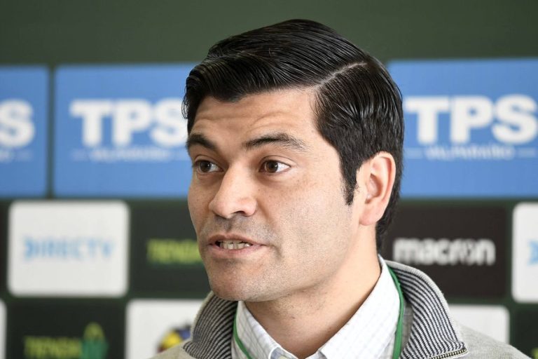 “No busquen delincuentes por otro lado”: Padre del presidente de Wanderers acusó a la barra del ataque sufrido