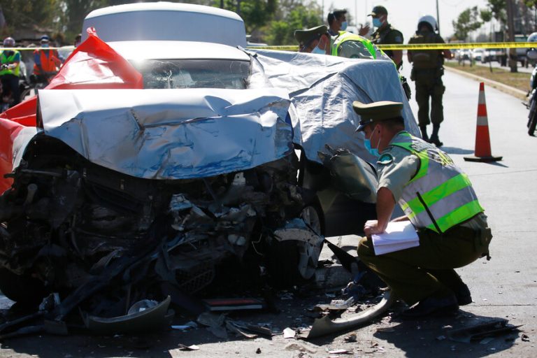 Accidentes por exceso de velocidad en cruces peligrosos de Santiago preocupan a vecinos