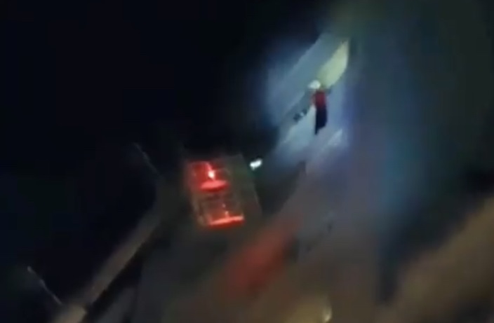 Libertadores: Jugador uruguayo terminó colgado del balcón tras incendio en el hotel donde se hospedaba