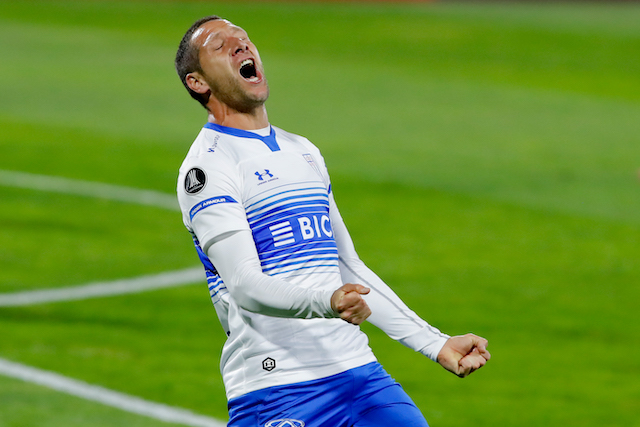 Tras una década: La UC derrota a Atlético Nacional y clasifica a octavos en la Libertadores