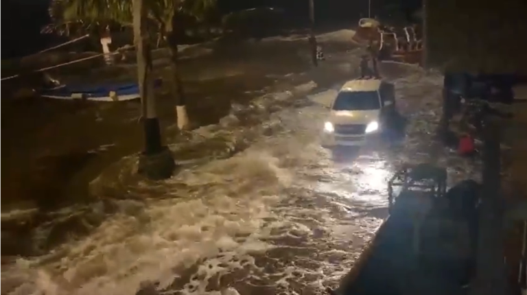 ¿Podrían llegar al continente? Marejadas anormales causan estragos en Rapa Nui