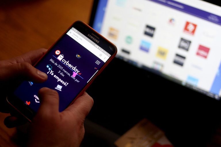 Cyberday: Plataforma ofrece hasta 70% de descuento y promete donación a fundación de perros y gatos