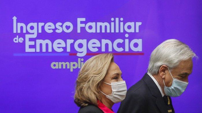 Ayuda económica en pandemia: ¿Renta básica universal o nuevos retiros del 10%?