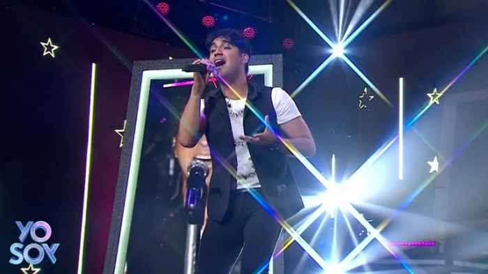 Inspirado sobre el escenario: Luis Fonsi se lució con su presentación