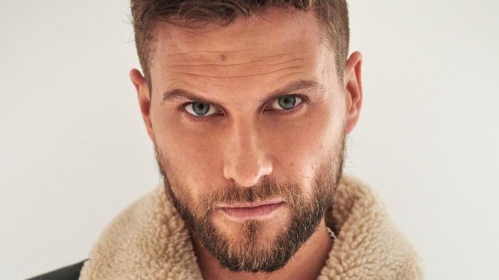 Acompañado de una persona muy especial Jean Philippe fue a votar e hizo un fuerte llamado de atención para que todos sufraguen