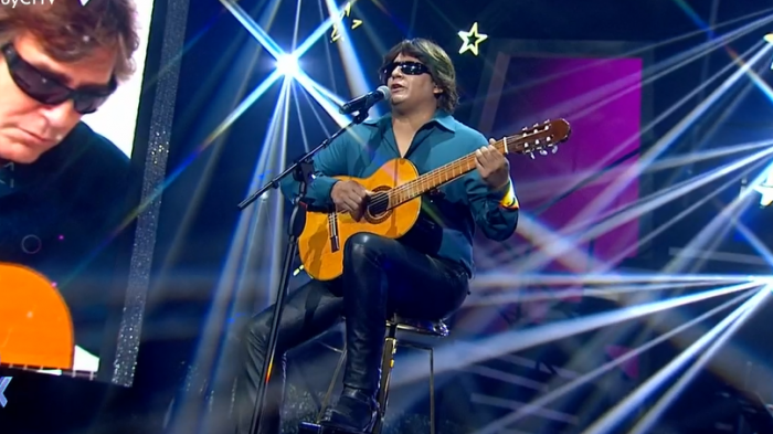 Siempre impactante: José Feliciano se lució con su interpretación en el escenario