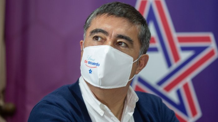 Mario Desbordes pide condonación del CAE para deudores antiguos que hubieran tenido gratuidad