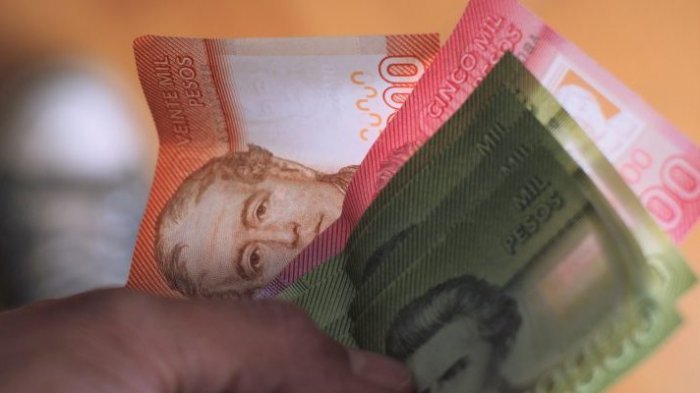 Gobierno presenta IFE para 14,8 millones de personas y Bono Pyme: ¿Cuáles son las diferencias con las propuestas de la oposición?