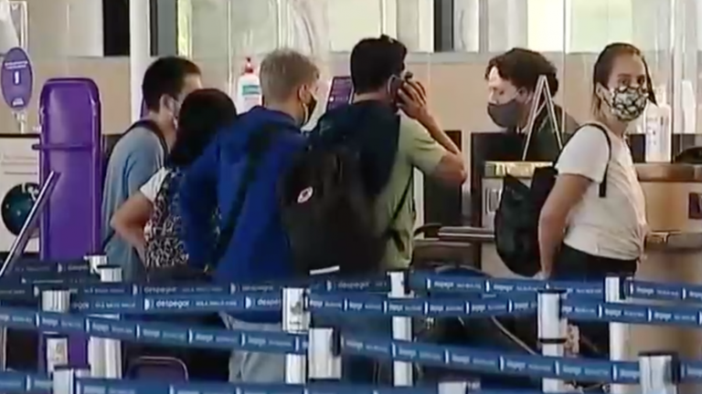 14 mil reclamos: Sernac presentó demanda colectiva contra empresa de viajes por no dar solución a consumidores