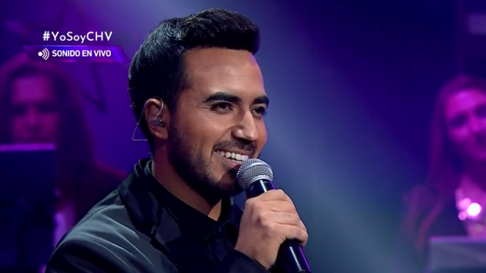Luis Fonsi encantó al jurado con su romántica presentación y pasó a la siguiente etapa