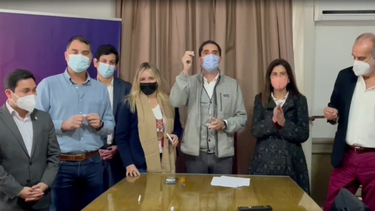 Todo listo en el oficialismo: Chile Vamos inscribió la lista de candidatos a primarias presidenciales