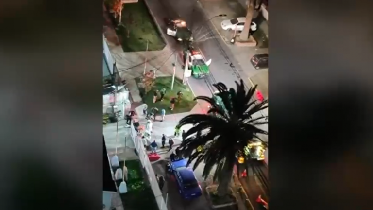 Femicidio frustrado en San Miguel: Hombre apuñaló a su ex pareja y a su amiga