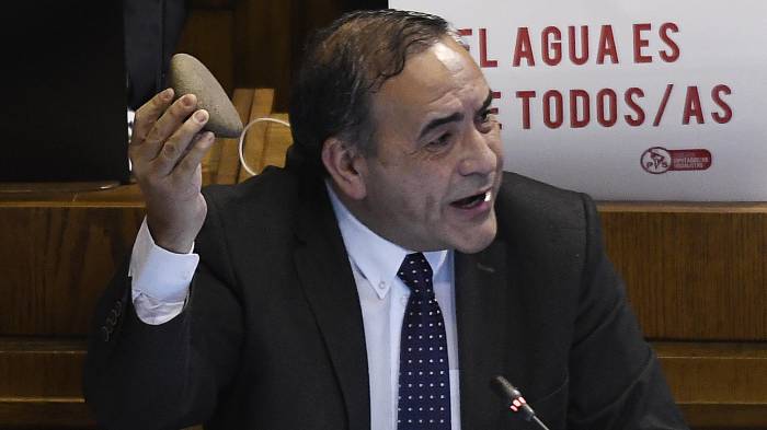 Diputado Fidel Espinoza: “Chile tiene un gasto militar obsceno que nadie puede fiscalizar”