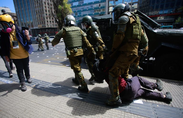 Piñera anuncia Fiscalía especializada: 