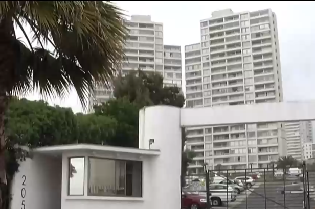 Fallo rechaza prohibir libre movilidad a niños y niñas en edificio de Concón: 