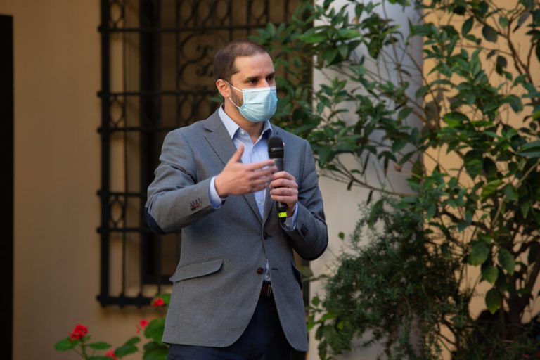 “Es una materia de convicción profunda”: Bellolio defendió anuncio de Piñera por matrimonio igualitario