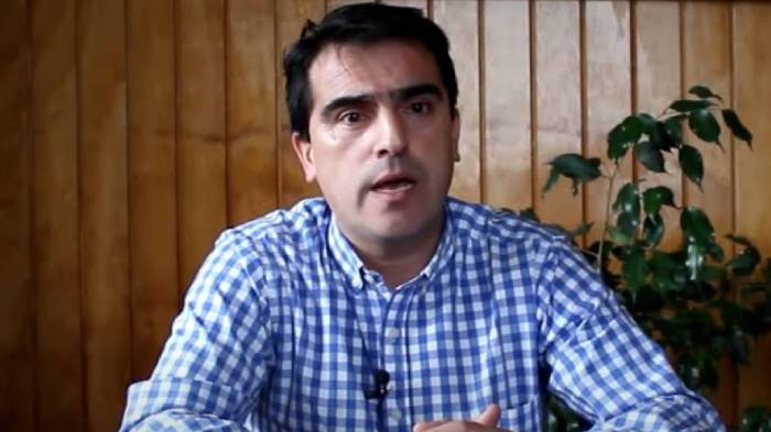 Culpable tendría 18 años: Se entregó presunto autor de crimen de concejal en Llanquihue