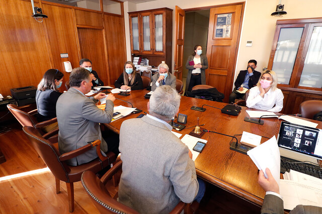 Pasa a Hacienda: Aprueban IFE con aumento en monto para familias de 3 y 4 integrantes