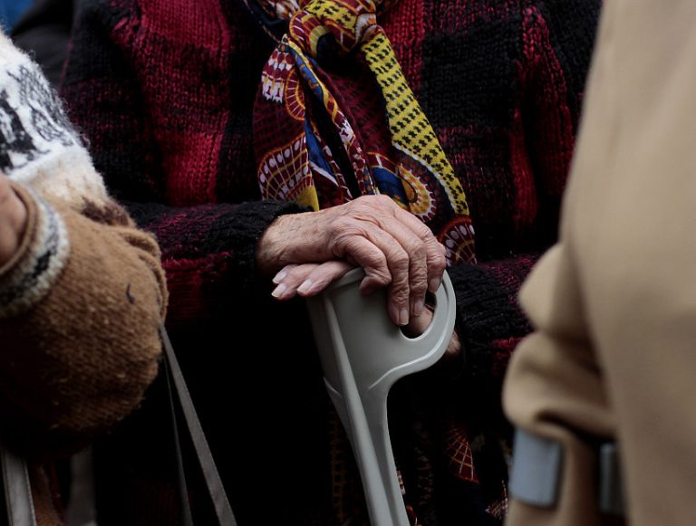 Mira los requisitos y cómo acceder: Reiteran llamado a postular a subsidio de arriendo al adulto mayor