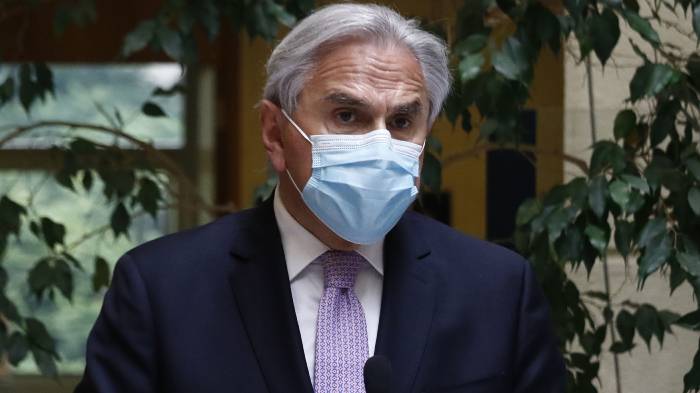 Iván Moreira: “He defendido siempre a Cristián Larroulet porque le echan la culpa de todos los males”