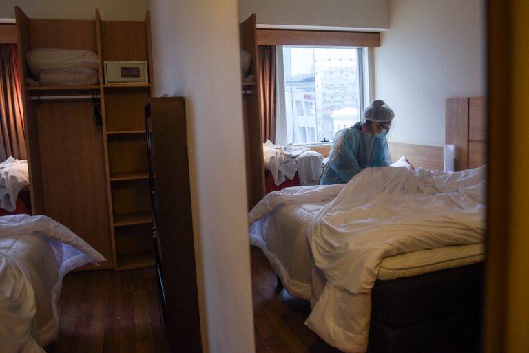 Hombre falleció de COVID-19 tras 10 días en una residencia sanitaria: Familia acusa nulo apoyo al paciente