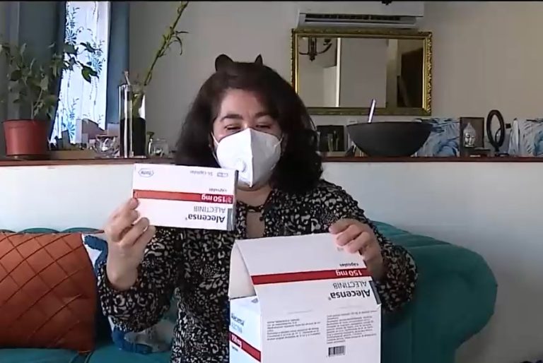 Mujer diagnosticada con cáncer terminal clama por costoso remedio que no está en el GES