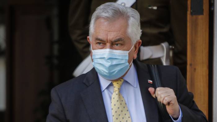 Los dichos del ministro Paris que causaron indignación en el personal de salud