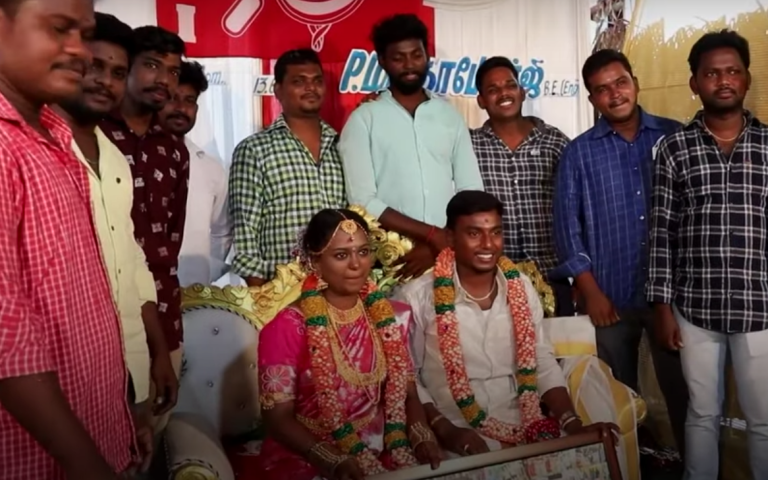 Son nombres reales: Leninismo y Comunismo fueron a la boda de su hermano Socialismo y se hicieron virales