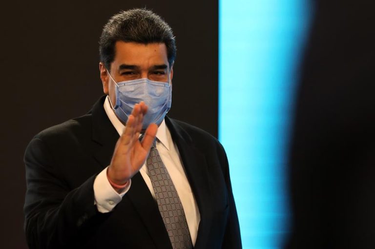 Maduro aseguró “intensas negociaciones” con la oposición para entregar “nuevas garantías” en las elecciones