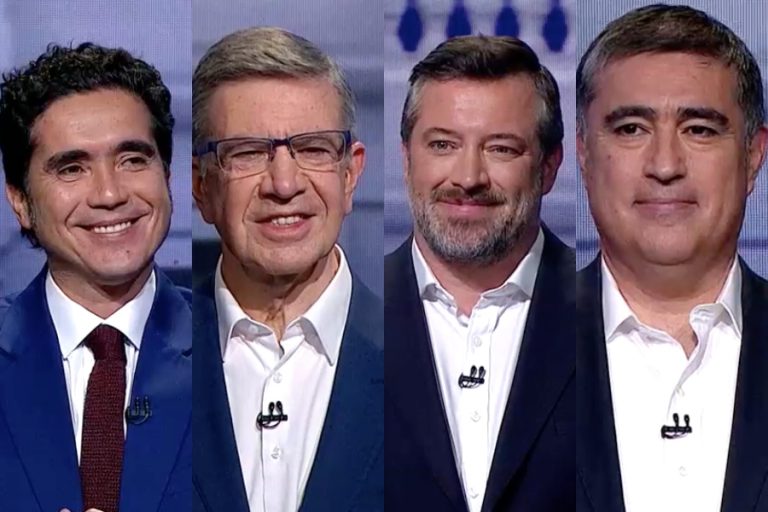 Briones el único con corbata: Los detalles del comienzo del #DebateCHVCNN de las primarias de Chile Vamos