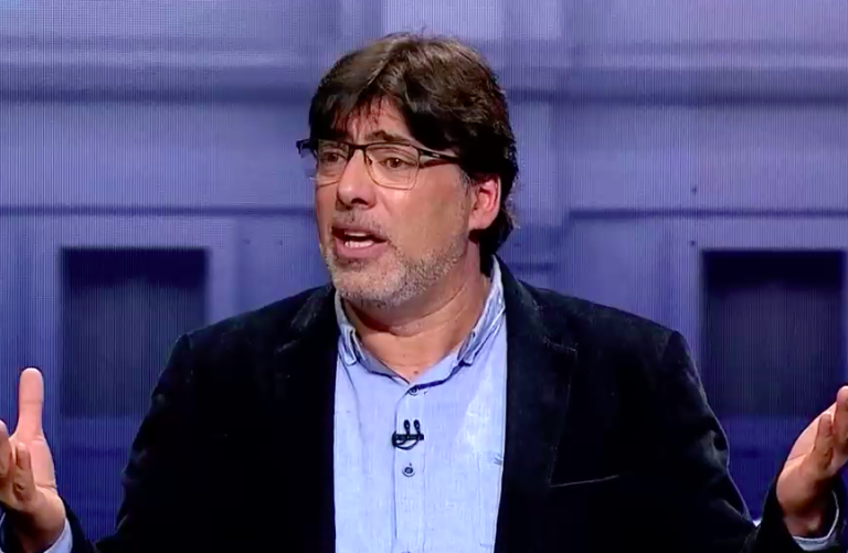 Jadue detalla propuesta de medios: Consejo ciudadano definiría quiénes cumplen y quiénes no